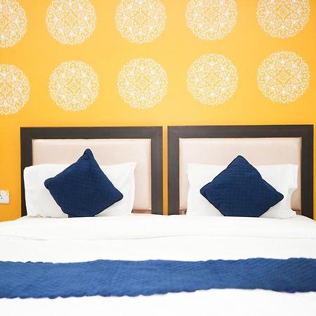 Tanvi Premium Residency Near Artemis Hospital, Gurugram Hotel Gurgáon Kültér fotó