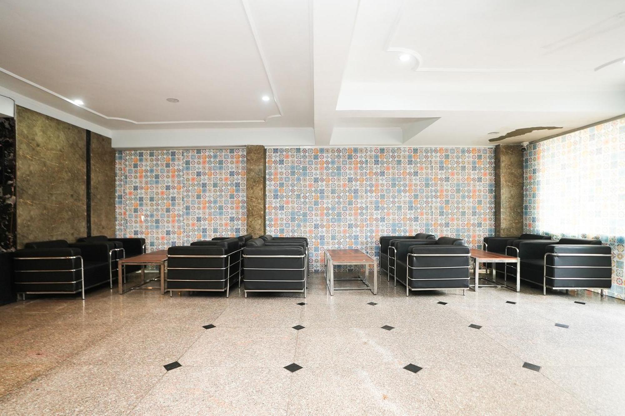 Tanvi Premium Residency Near Artemis Hospital, Gurugram Hotel Gurgáon Kültér fotó