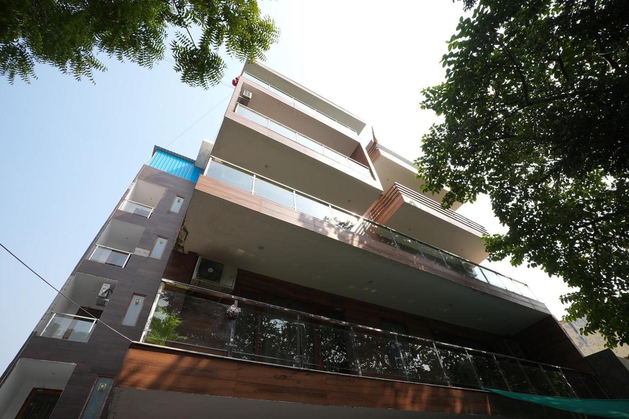 Tanvi Premium Residency Near Artemis Hospital, Gurugram Hotel Gurgáon Kültér fotó